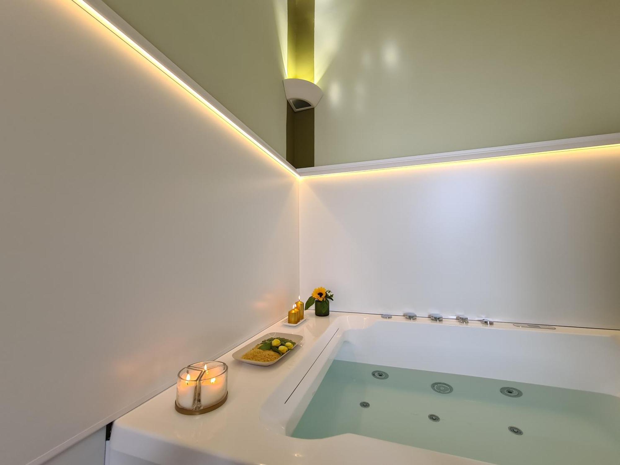 Toscano Palace Luxury Rooms คาตาเนีย ภายนอก รูปภาพ